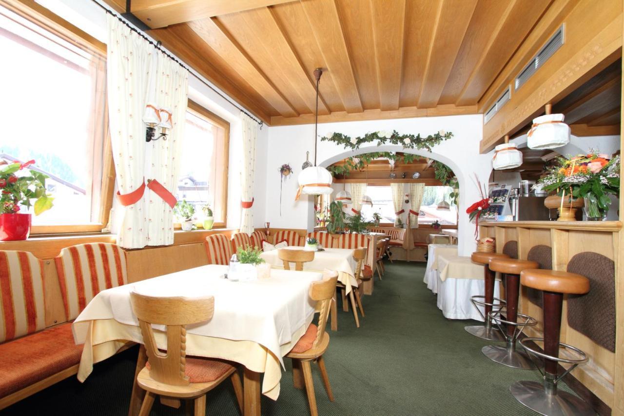 Pension Mittagskogel Sankt Leonhard im Pitztal Buitenkant foto